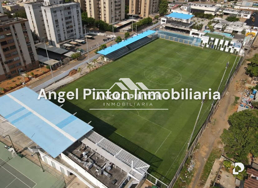 Edificio en Avenida Goajira, Maracaibo – 13