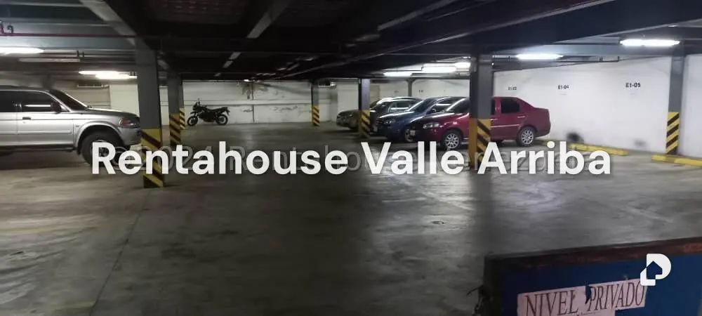 Local comercial en Parroquia La Candelaria, Caracas – 14