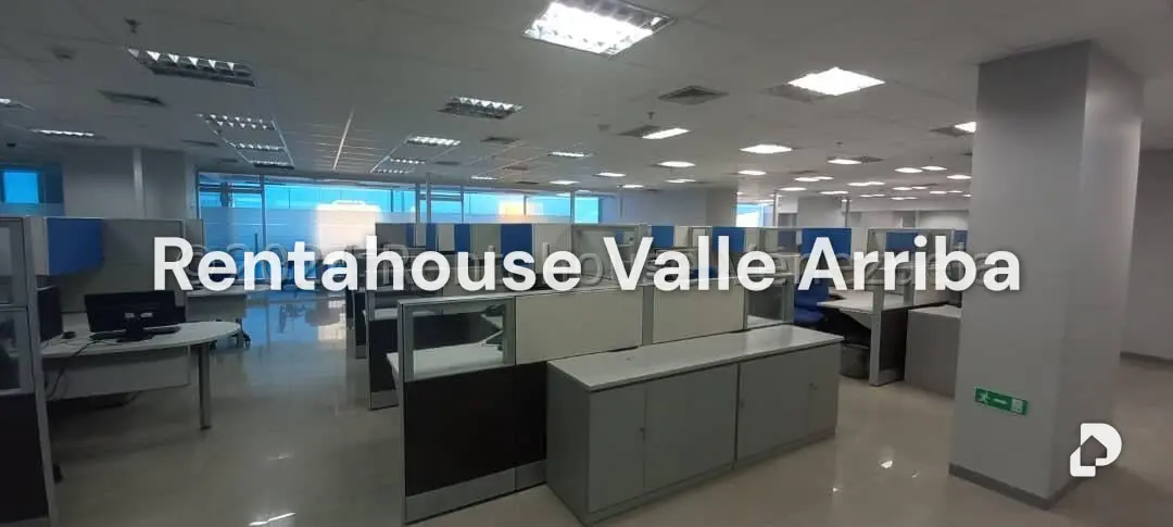 Local comercial en Parroquia La Candelaria, Caracas – 3