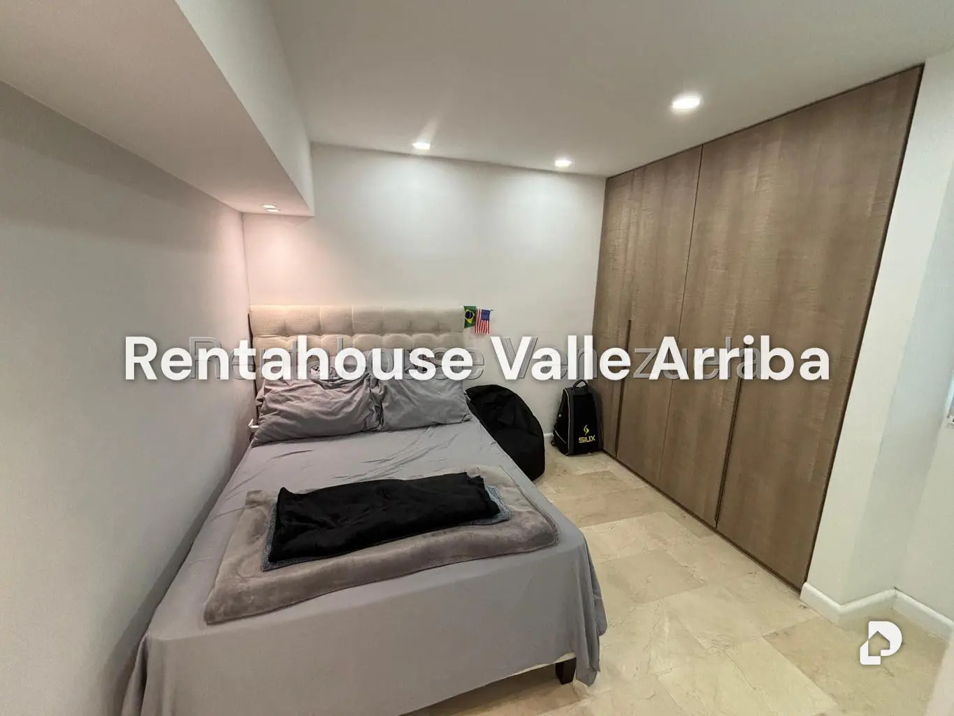 Apartamento en El Rosal, Caracas – 14