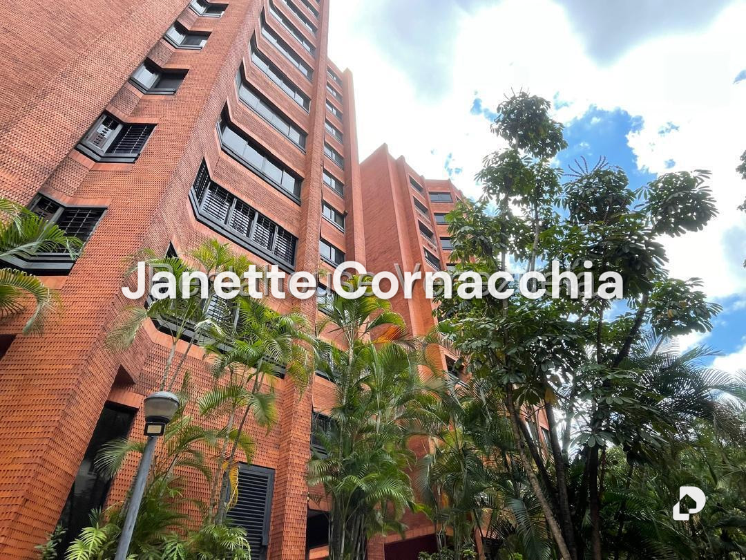 Apartamento en El Rosal, Caracas – 1