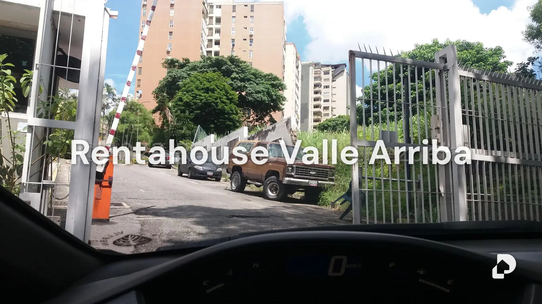 Apartamento en Santa Fe Sur, Caracas – 2