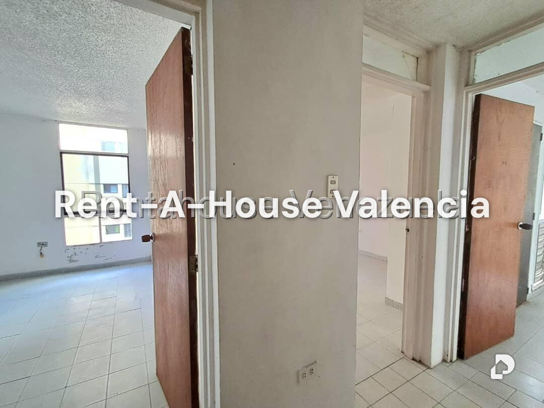 Apartamento en Sabana Larga, Valencia – 26