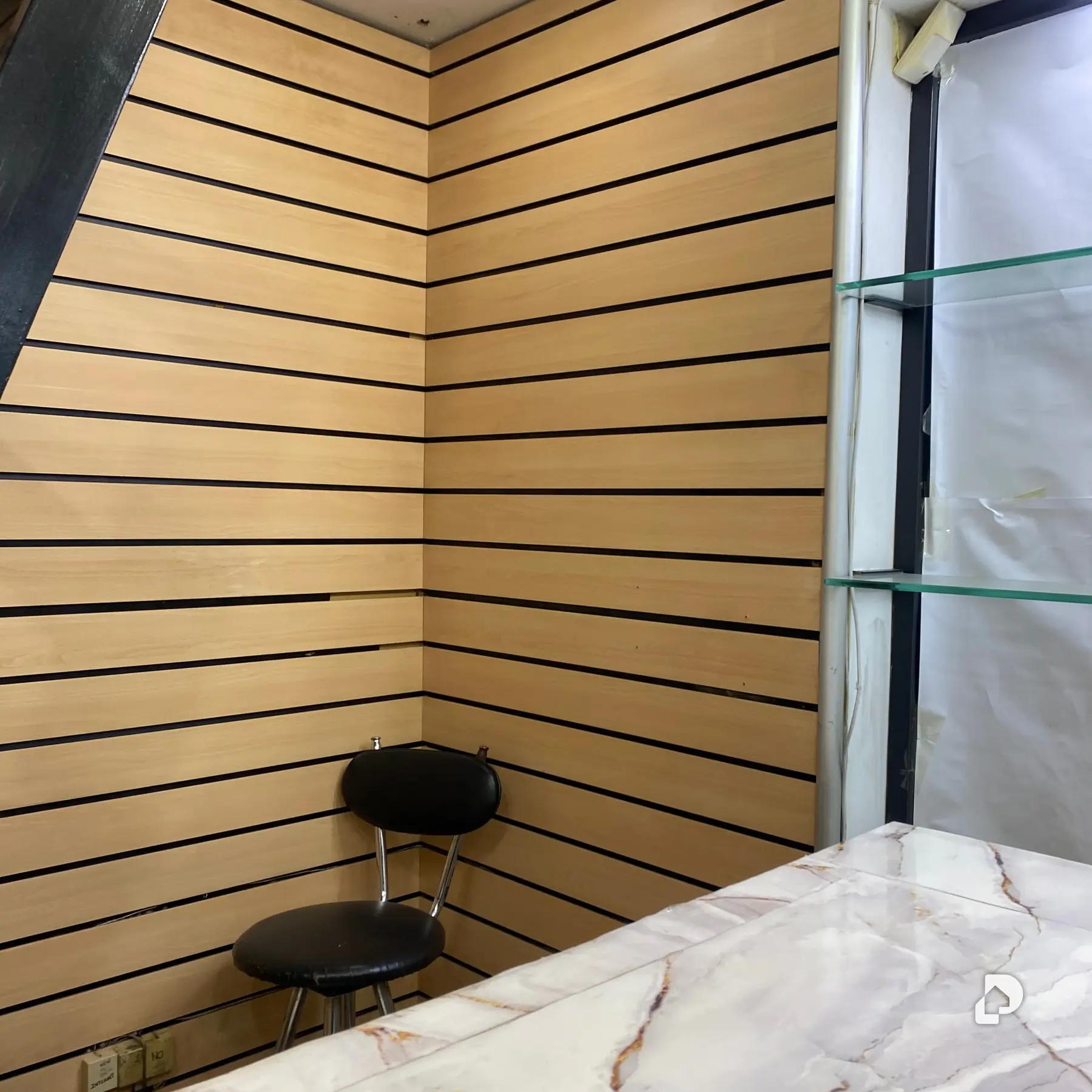 Local comercial en Deyber, Caracas – 9