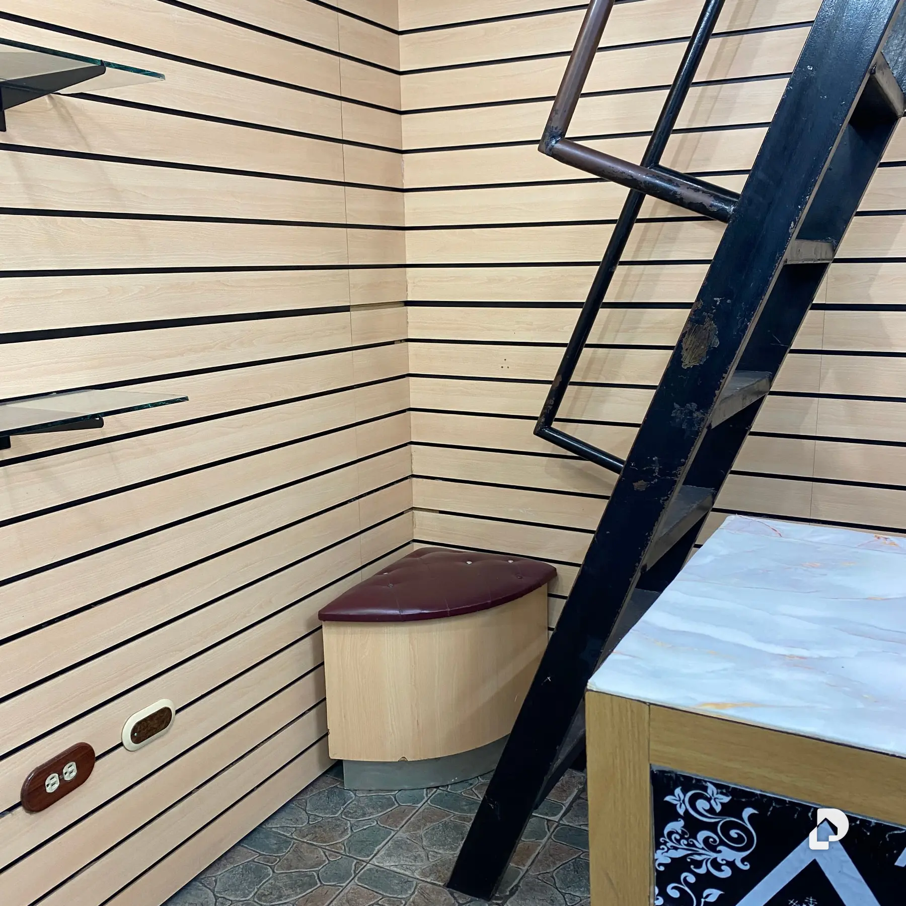 Local comercial en Deyber, Caracas – 8