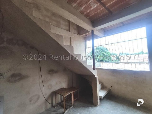 Casa en Los Taladros, Valencia – 3