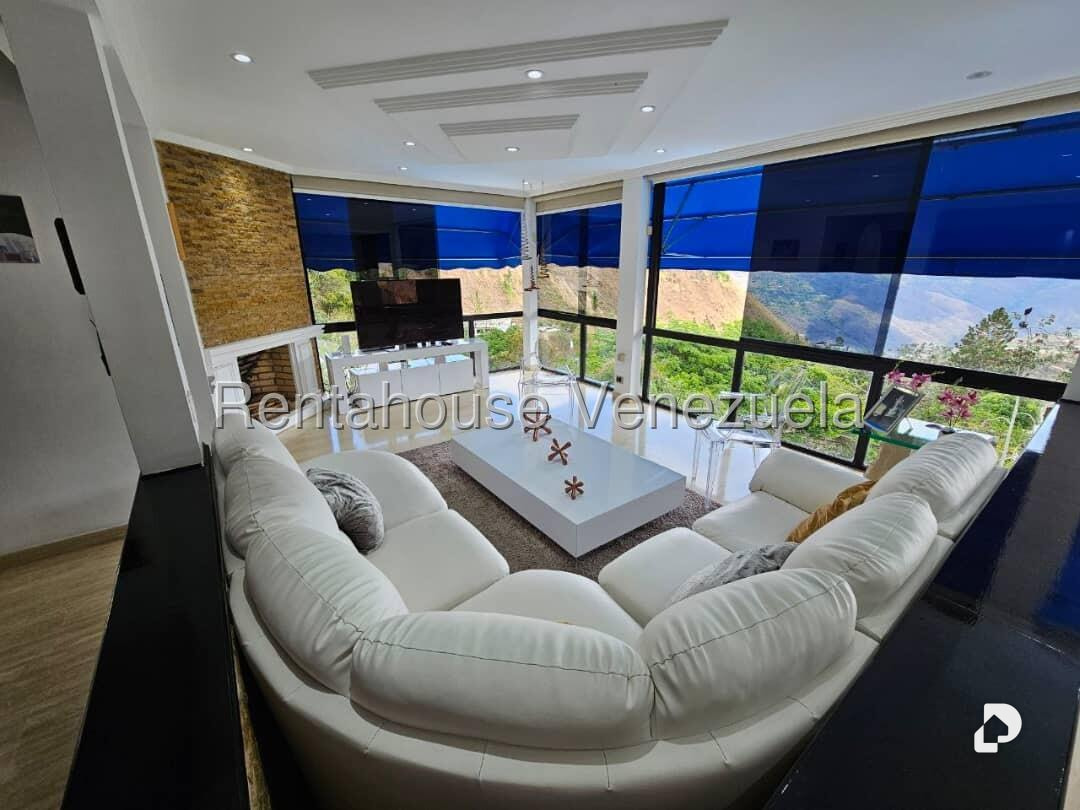 Casa en Lomas de La Lagunita, Caracas – 17