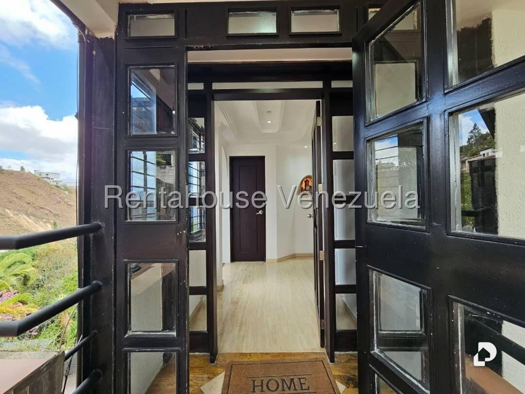 Casa en Lomas de La Lagunita, Caracas – 8