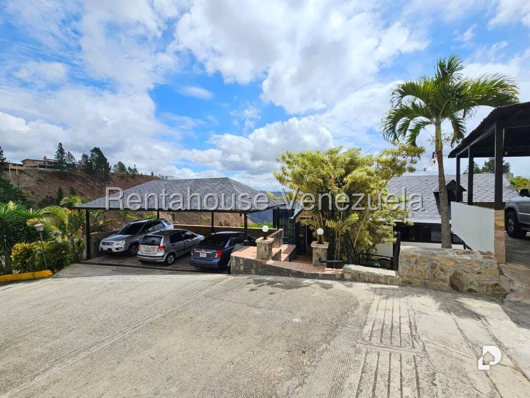Casa en Lomas de La Lagunita, Caracas – 3