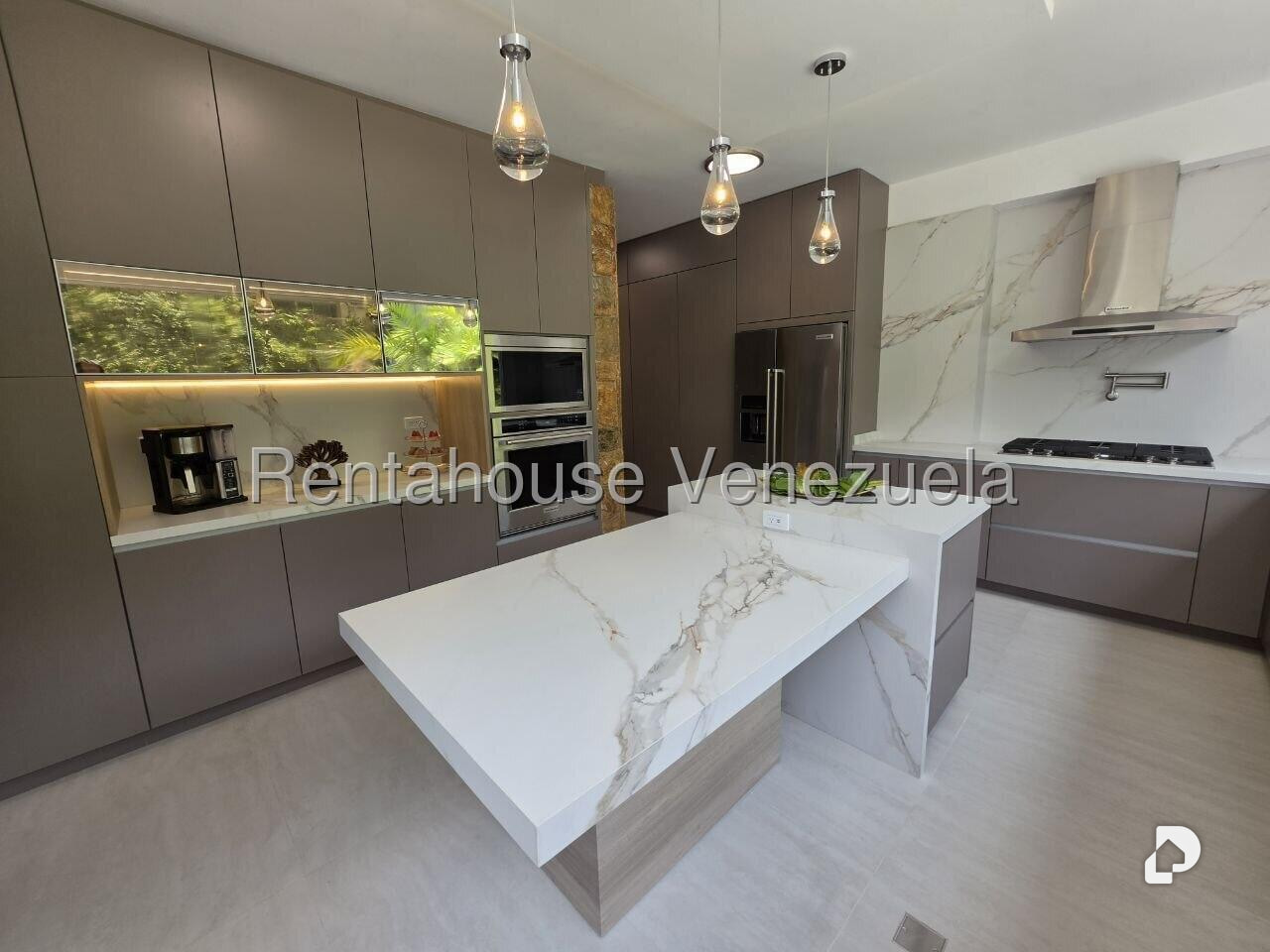 Apartamento en Altamira, Caracas – 11