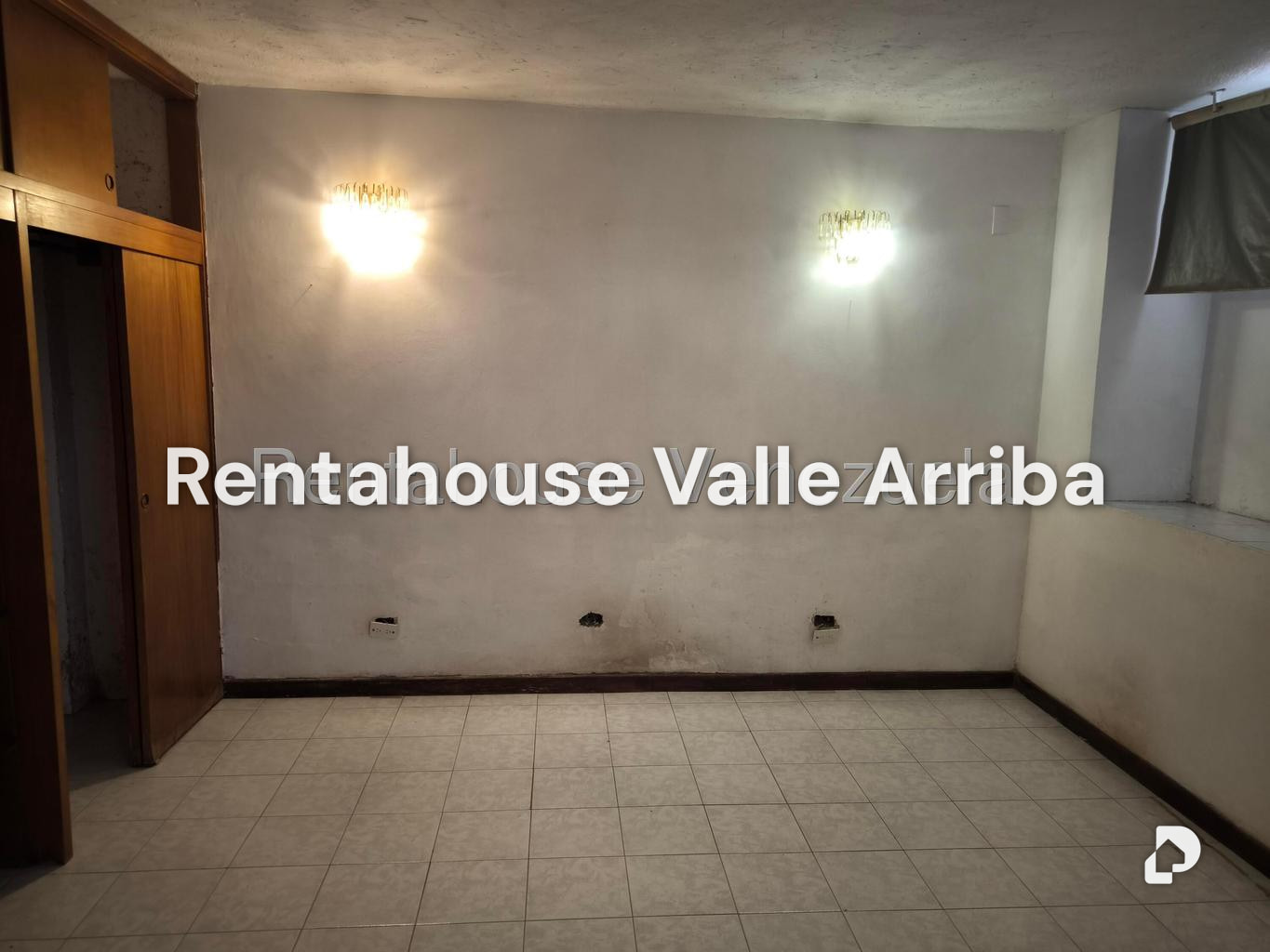 Casa en Cumbres de Curumo, Caracas – 14