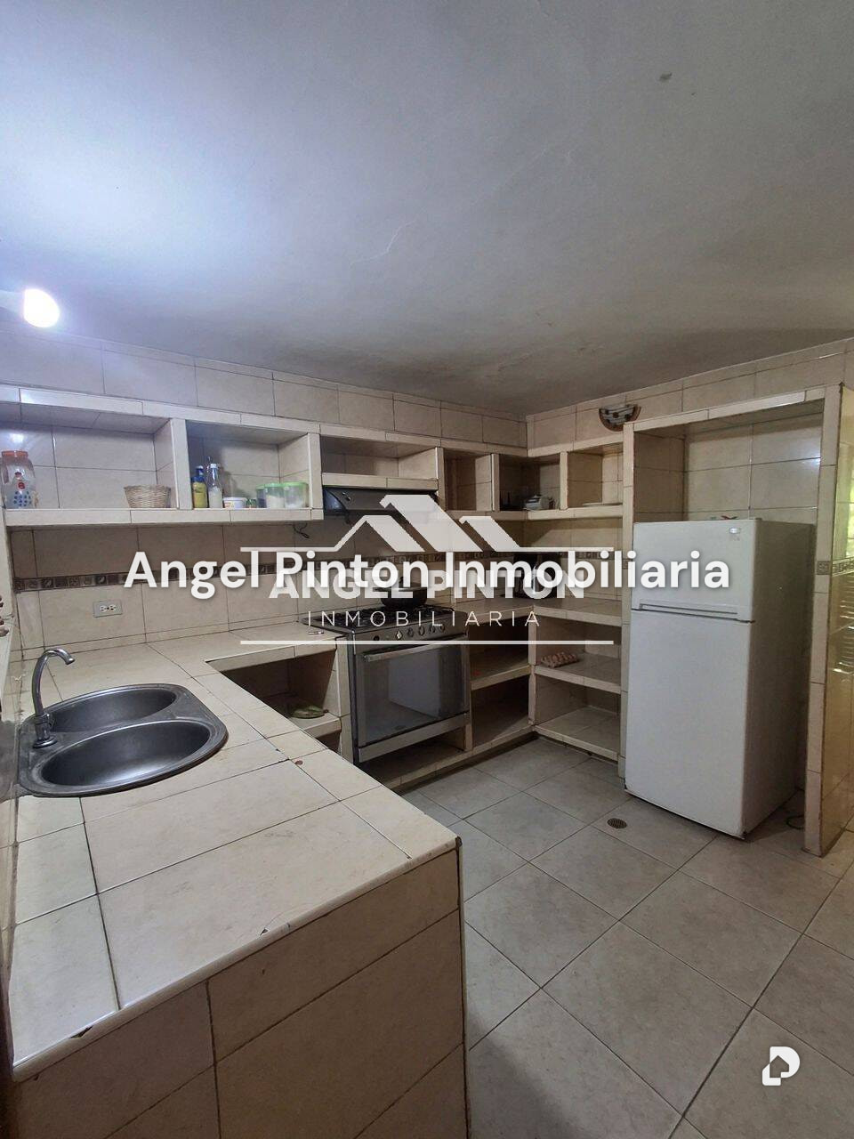 Local comercial en Via Principal Valera, Valera – 9