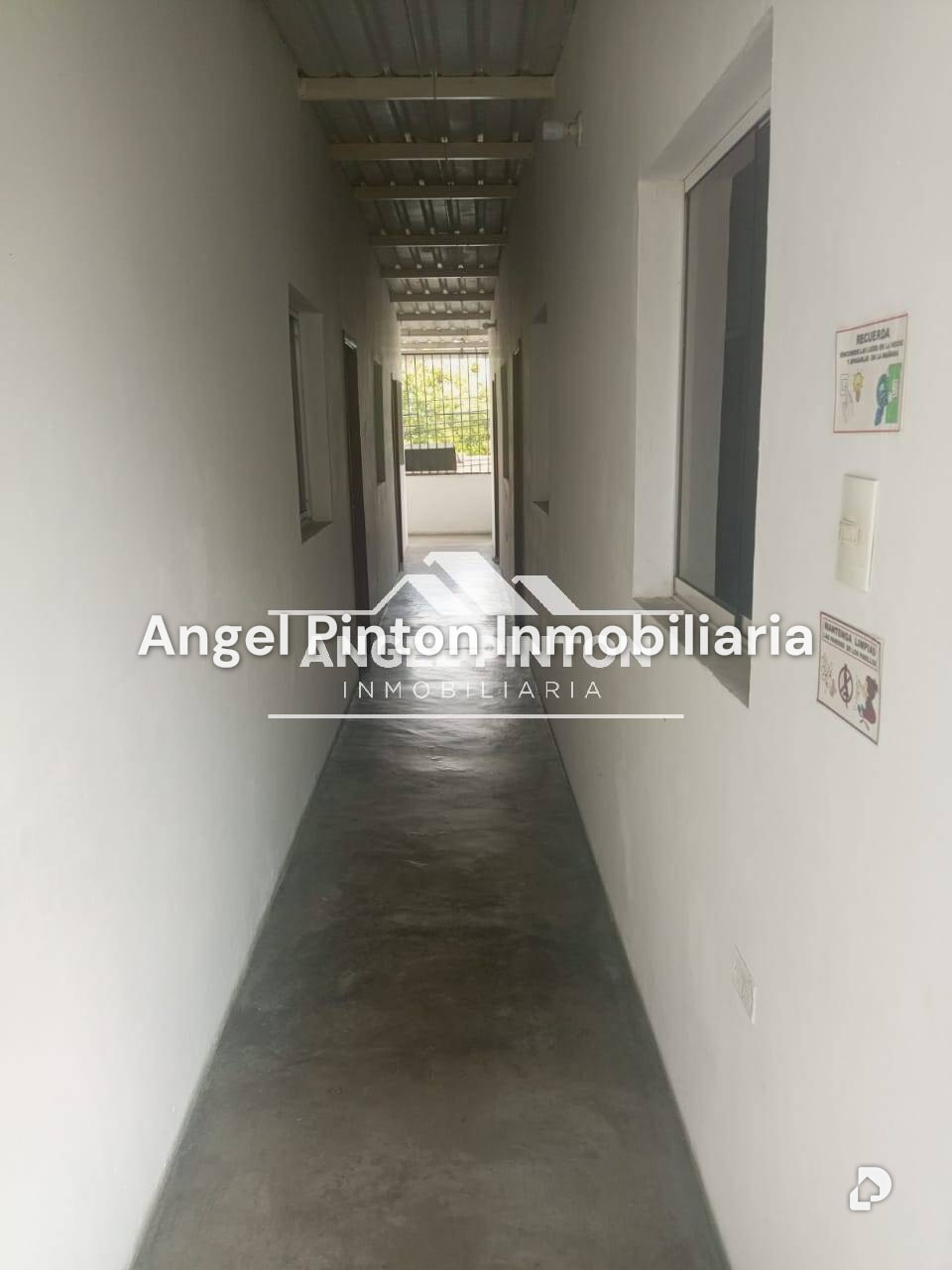 Local comercial en Via Principal Valera, Valera – 25