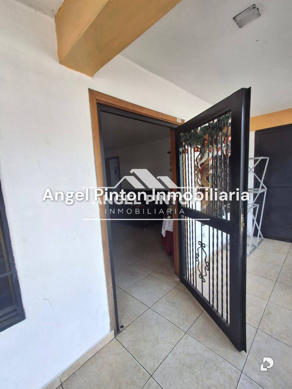 Local comercial en Via Principal Valera, Valera – 16