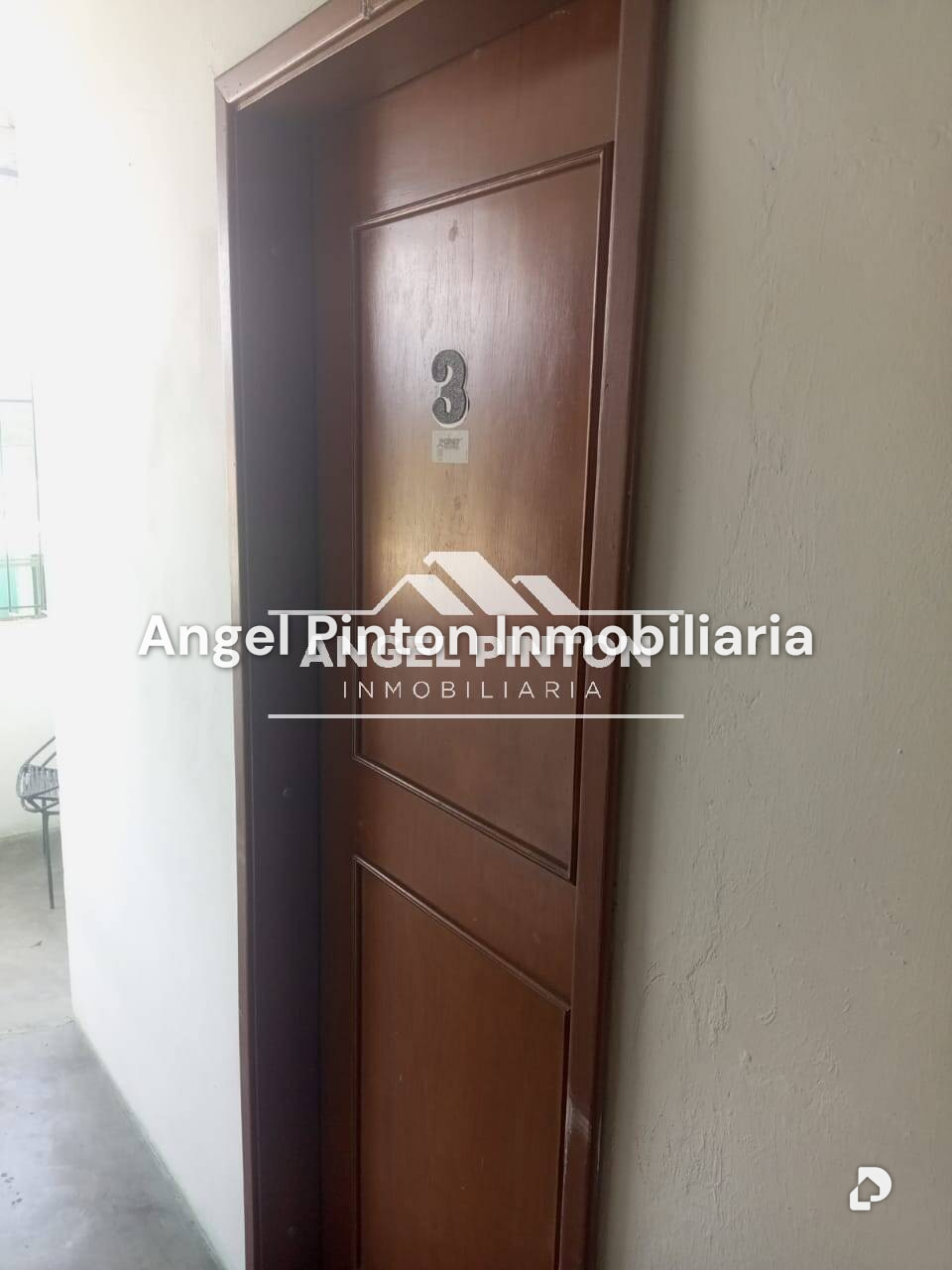 Local comercial en Via Principal Valera, Valera – 20