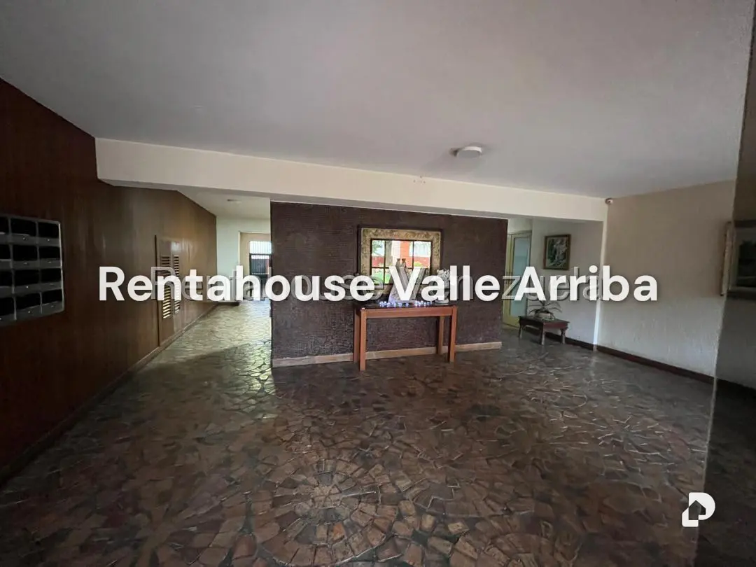 Apartamento en La Boyera, Caracas – 2