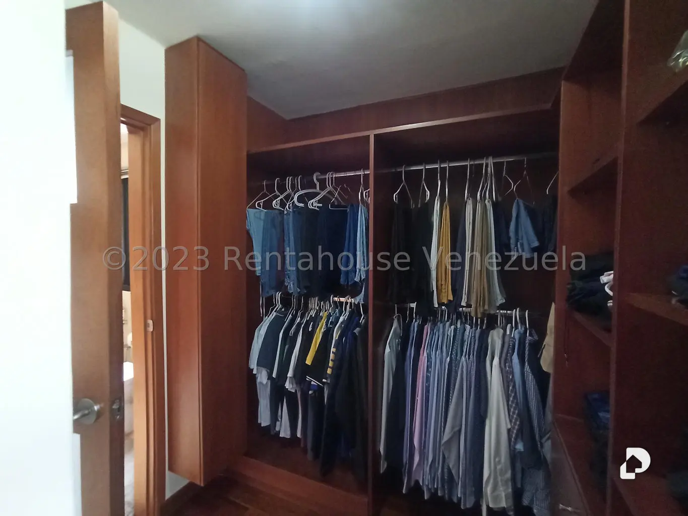Apartamento en Los Chorros, Caracas – 16