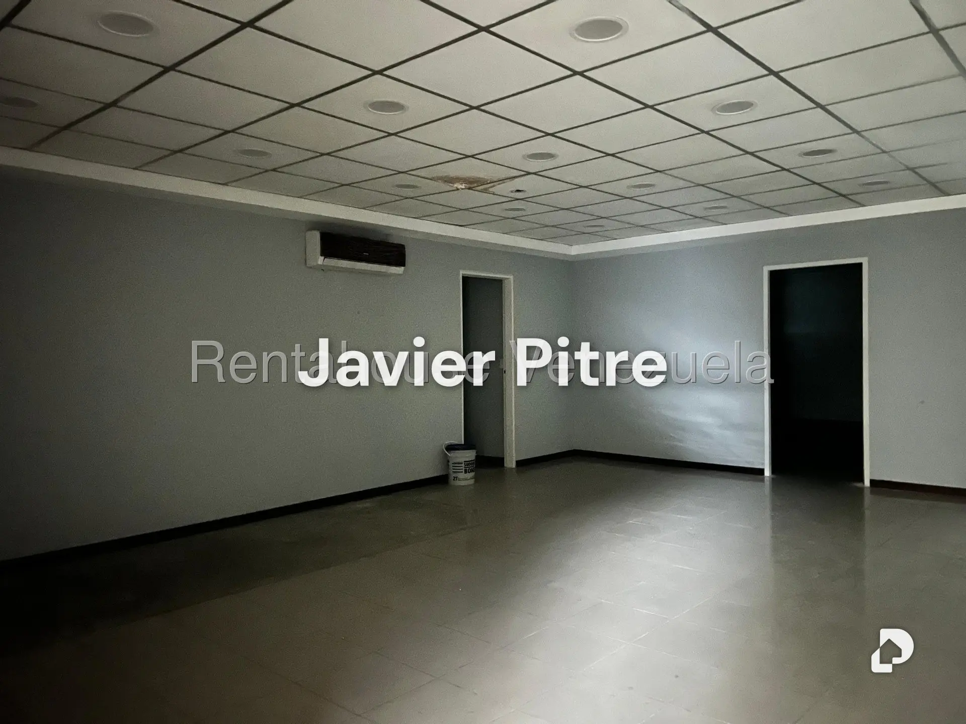 Local comercial en La California Norte, Caracas – 11