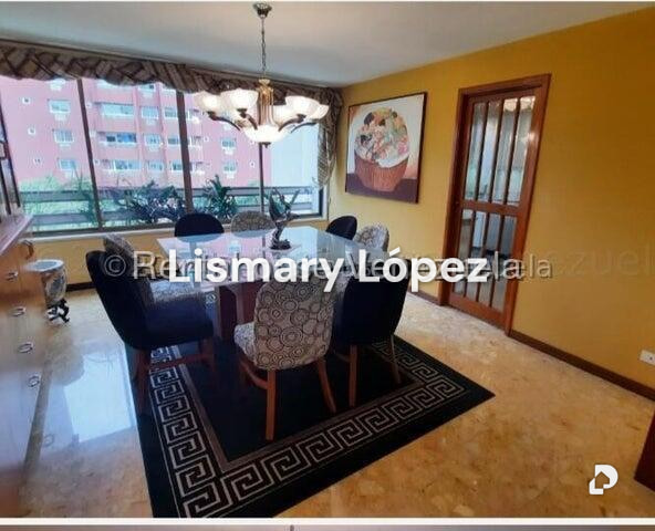 Apartamento en El Rosal, Caracas – 11