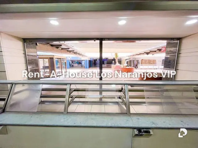 Local comercial en Los Palos Grandes, Caracas – 6
