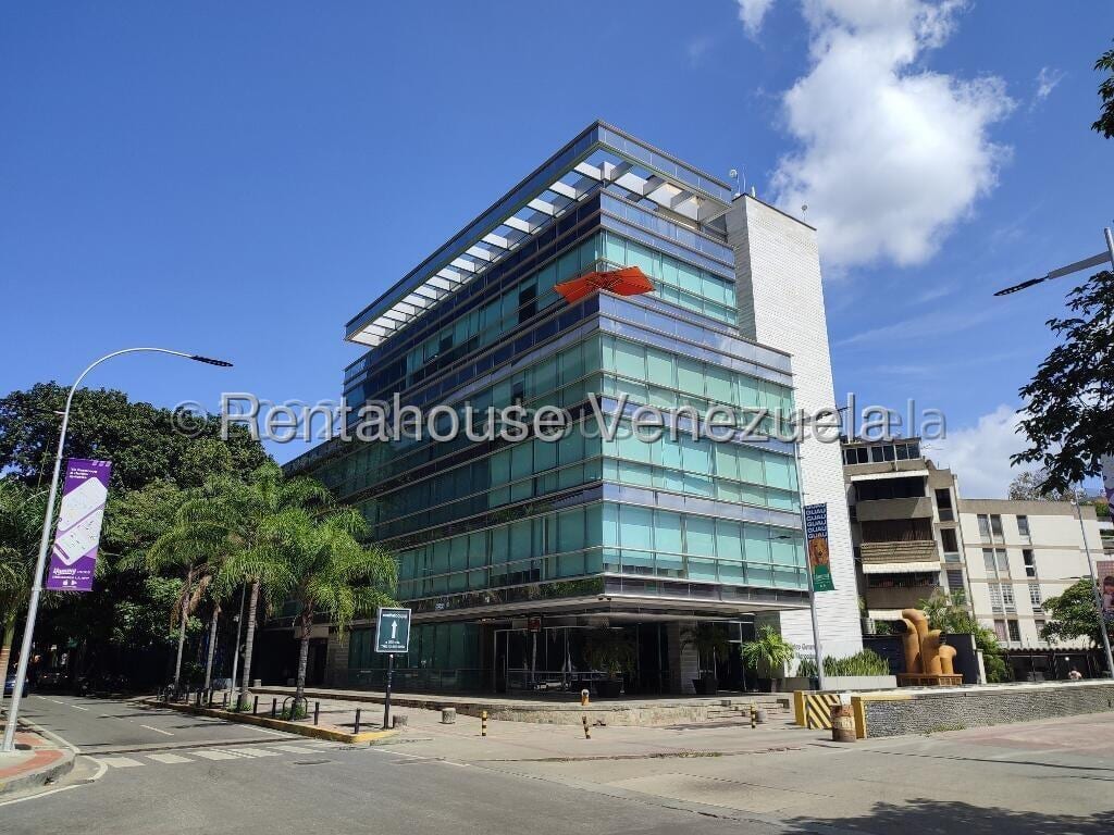 Oficina en Las Mercedes, Caracas - 1