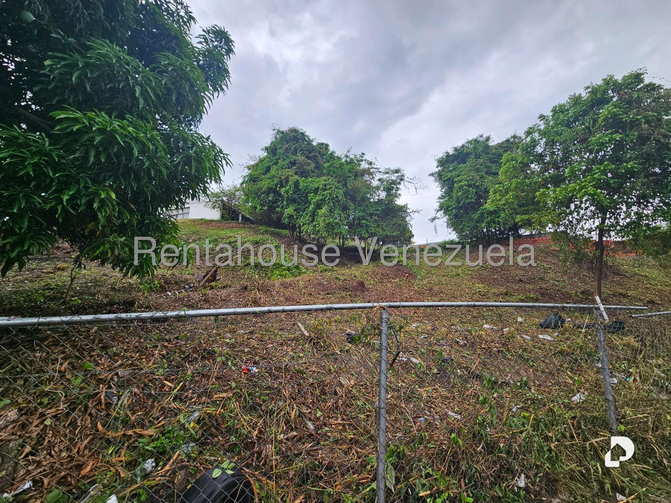 Terreno en Prados del Este, Caracas – 1
