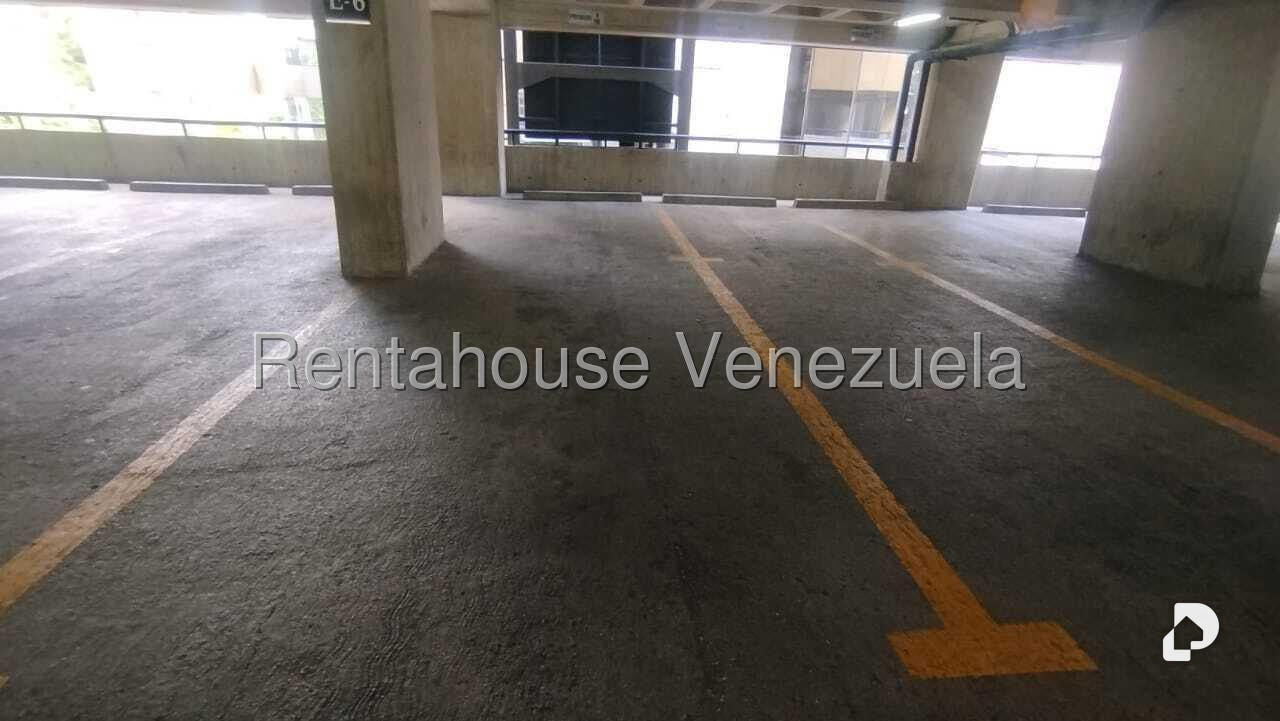 Oficina en Las Mercedes, Caracas – 22