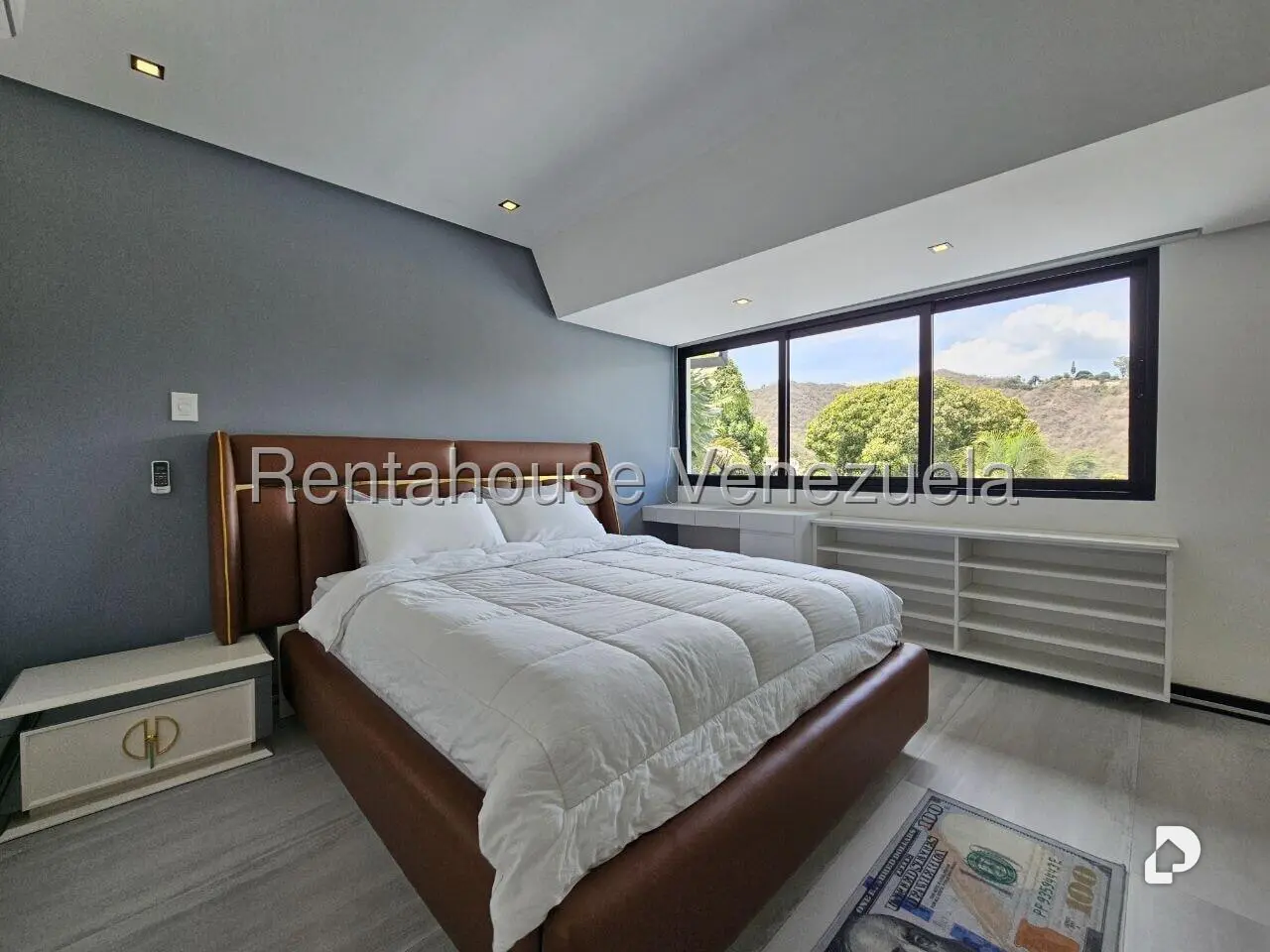 Casa en Prados del Este, Caracas – 24