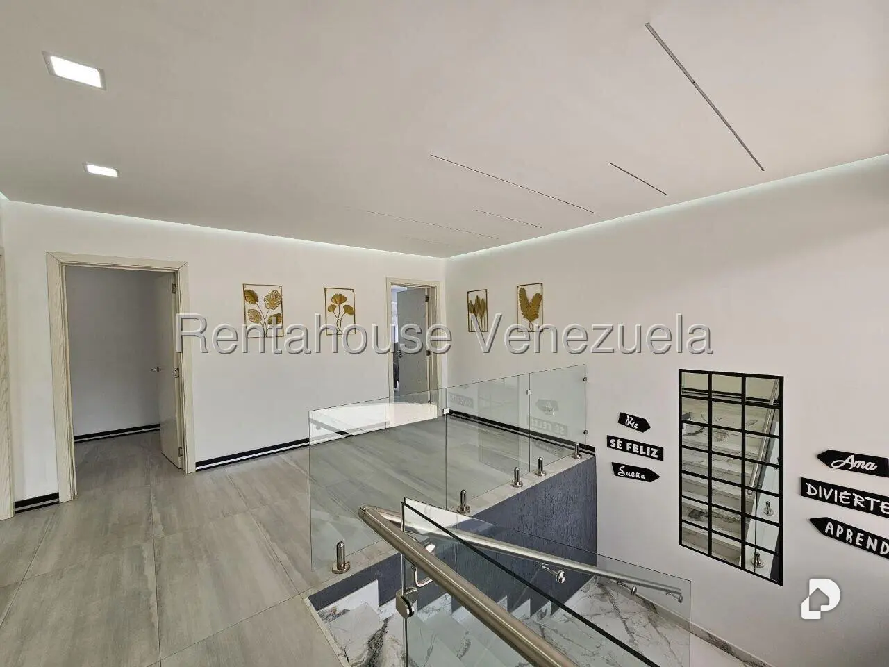 Casa en Prados del Este, Caracas – 19