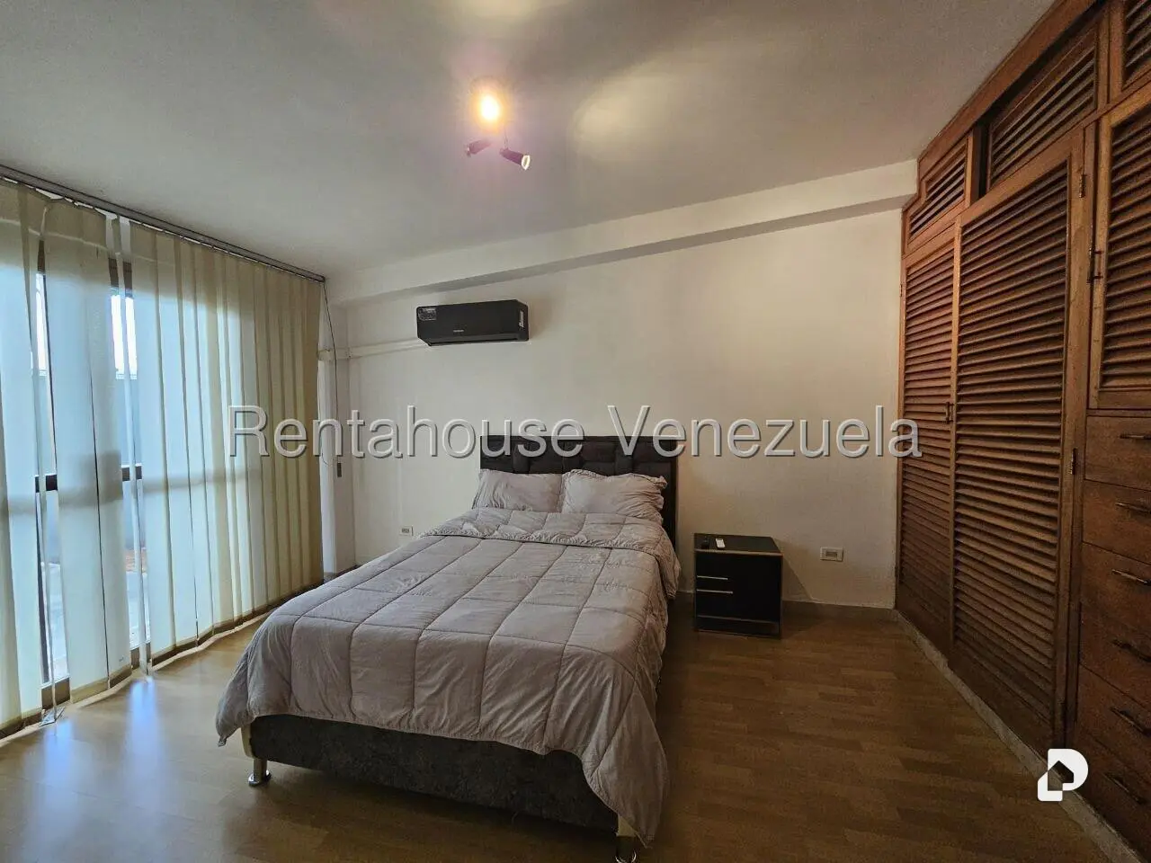 Casa en Prados del Este, Caracas – 30