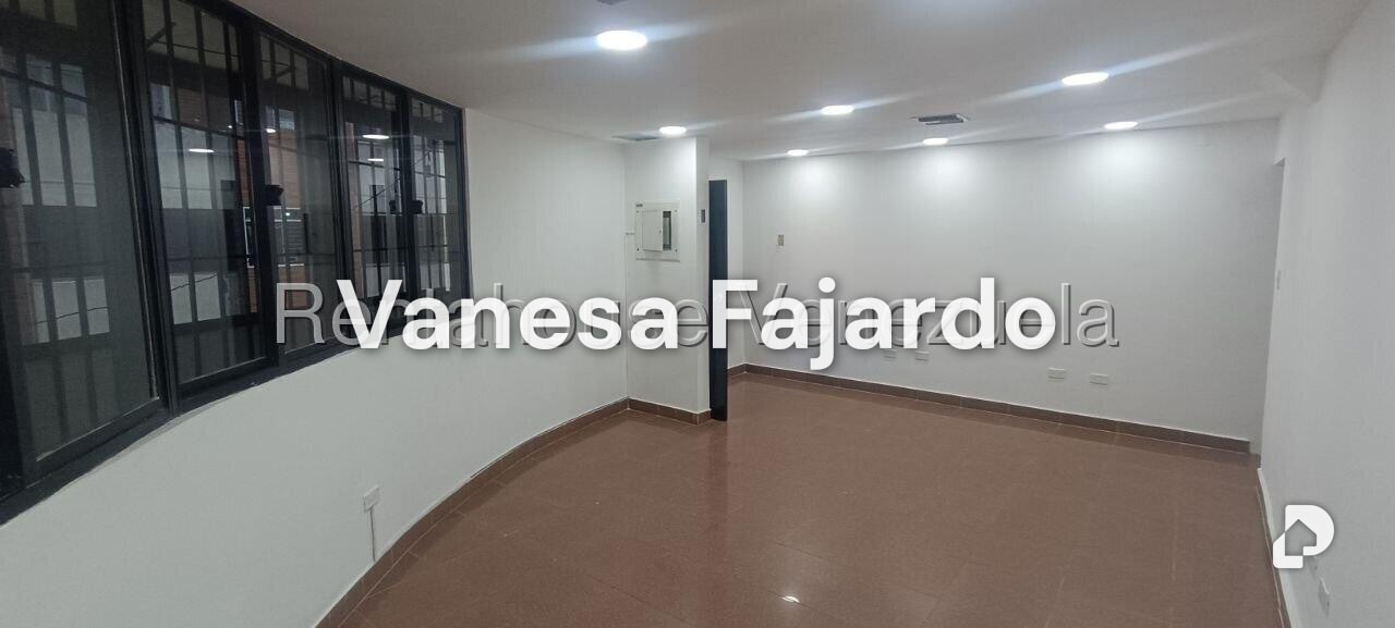 Edificio en Chacao, Caracas – 22