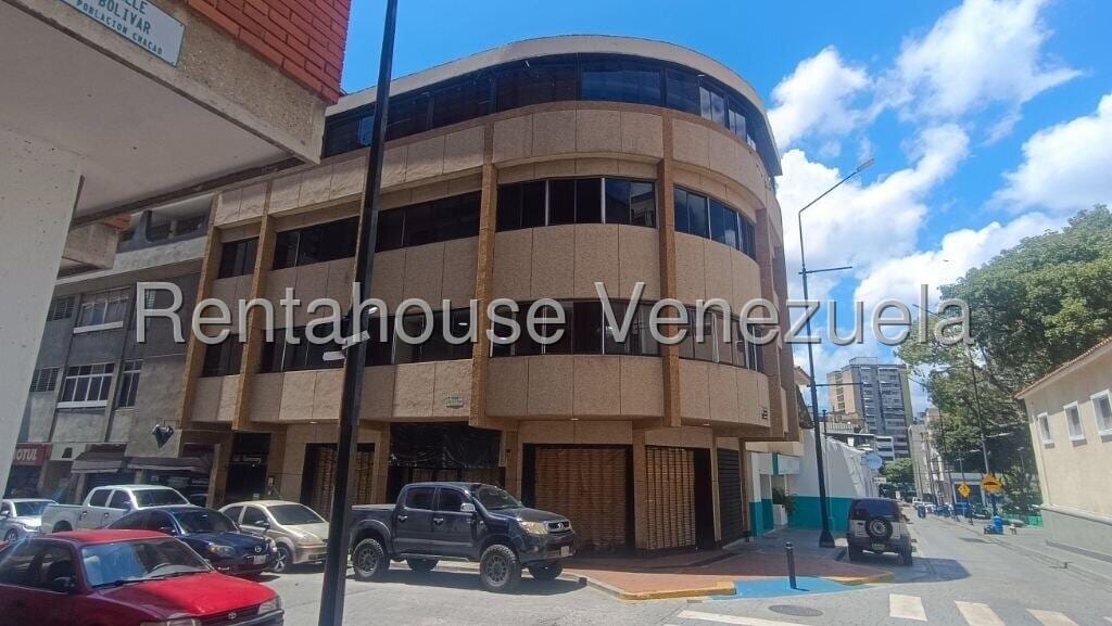 Edificio en Chacao, Caracas - 1