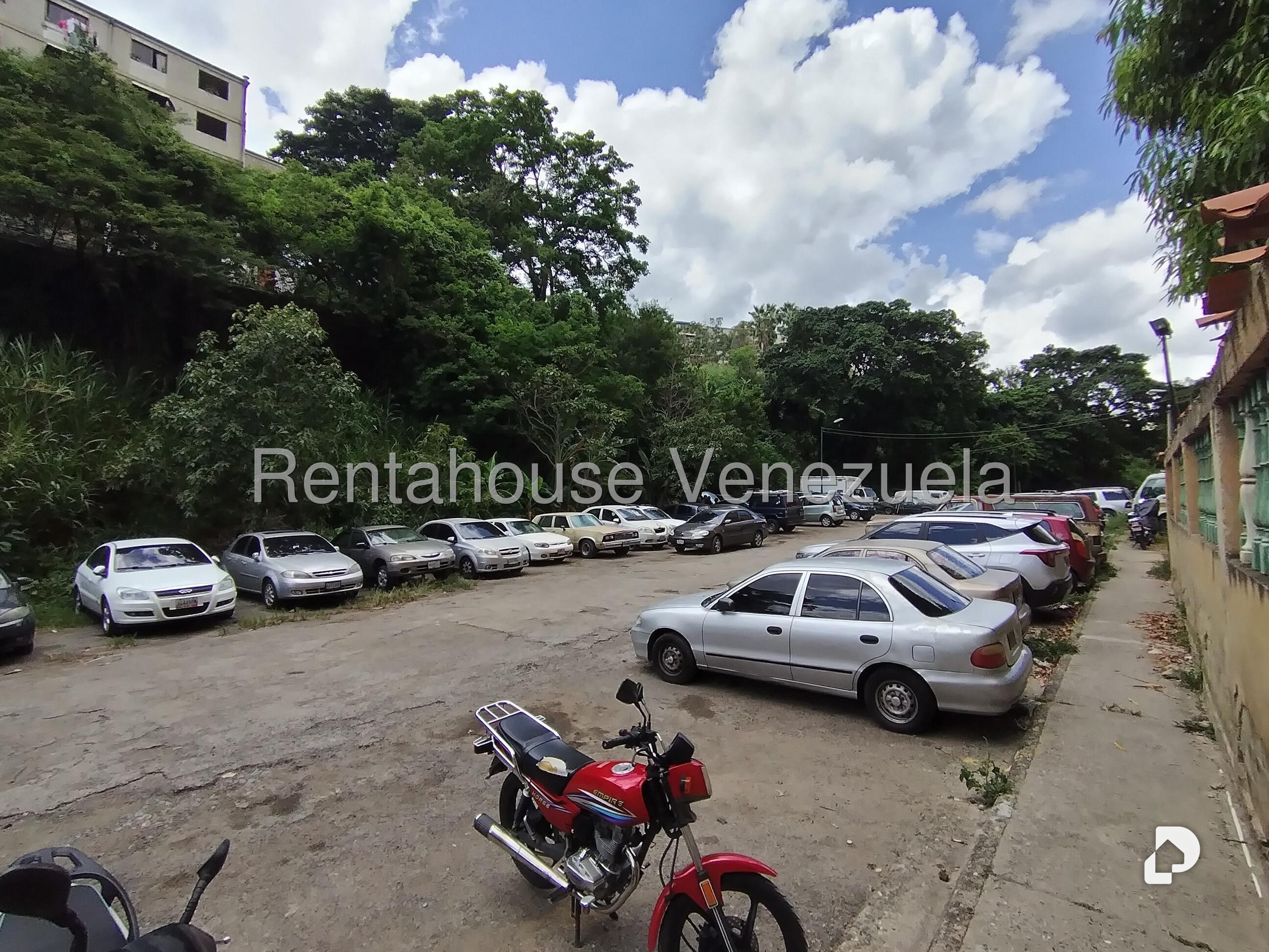 Apartamento en Caricuao, Caracas – 28