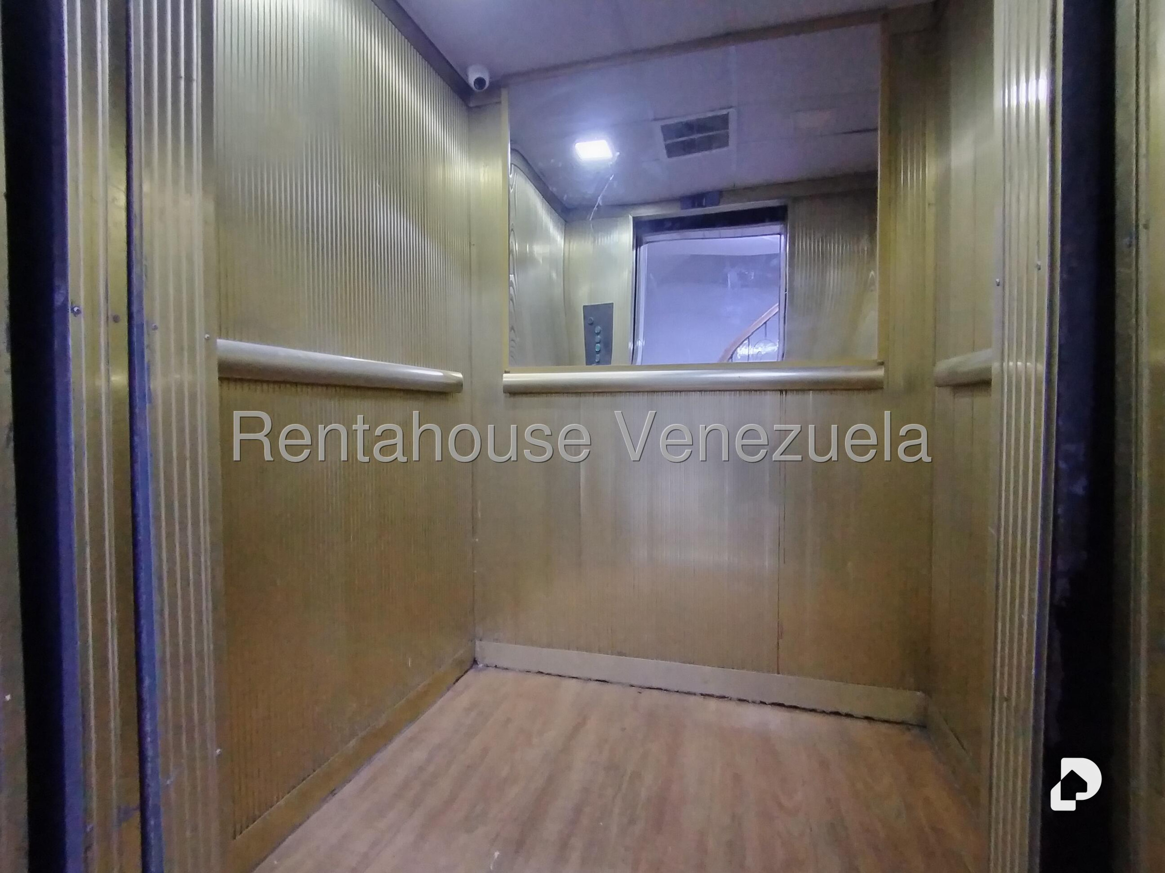 Apartamento en Caricuao, Caracas – 25