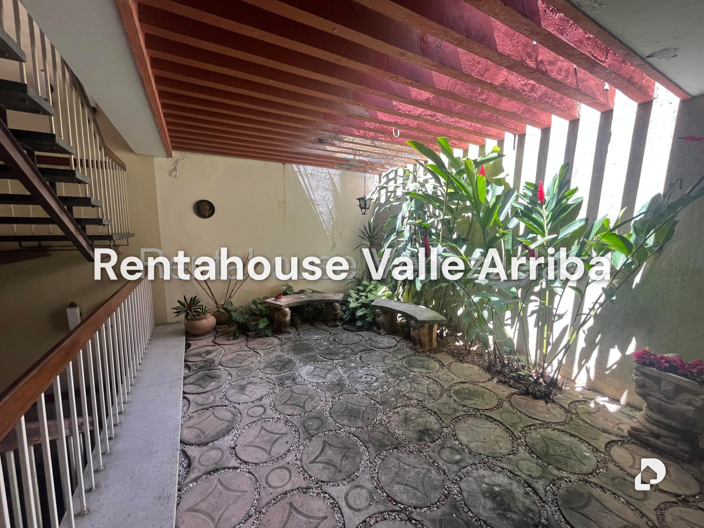 House in El Marqués, Caracas – 8