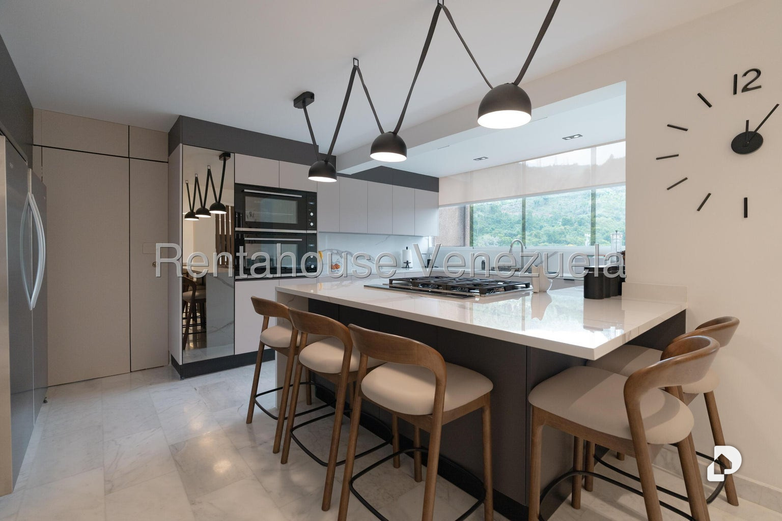 Apartamento en Las Esmeraldas, Caracas
