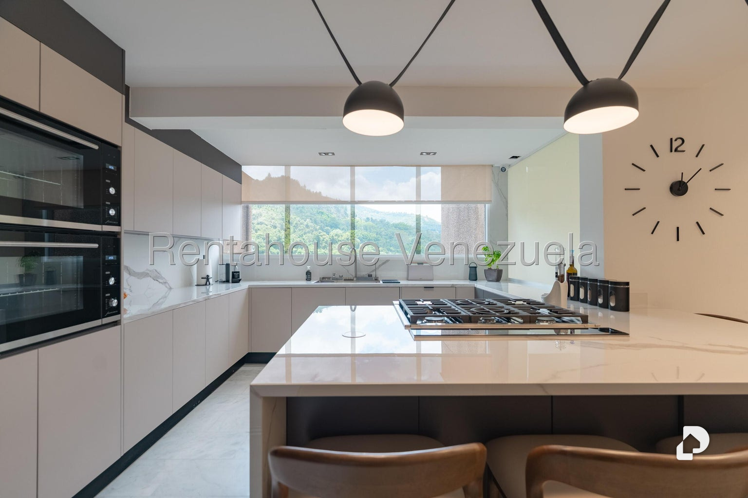 Apartamento en Las Esmeraldas, Caracas