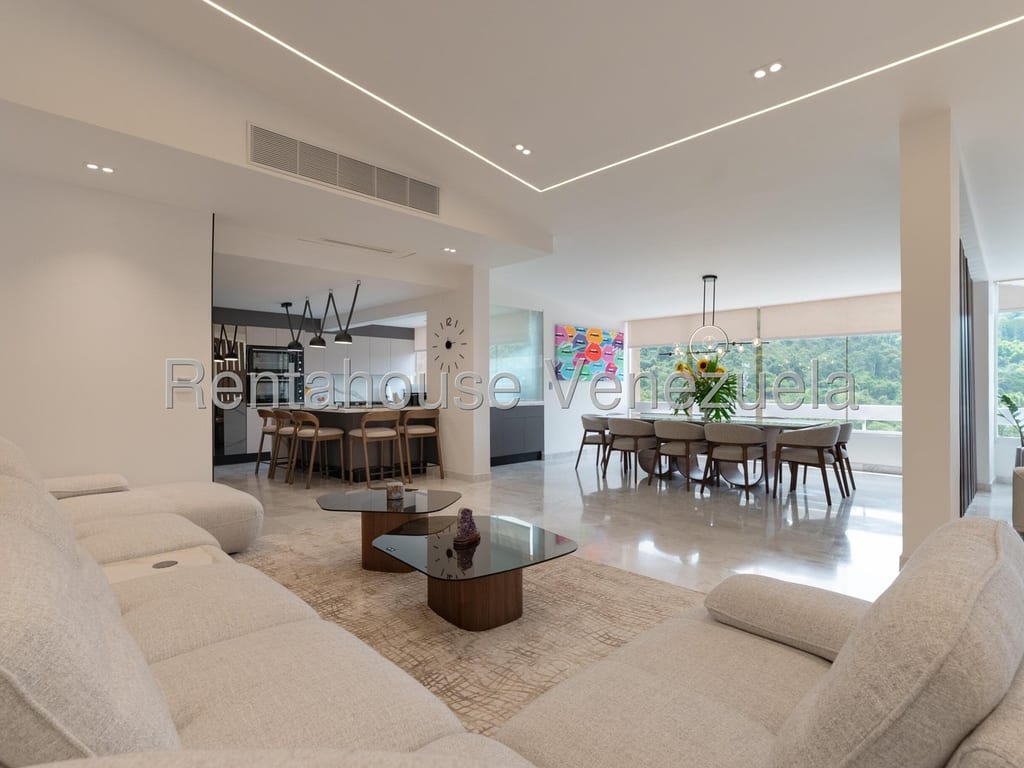 Apartamento en Las Esmeraldas, Caracas - 1