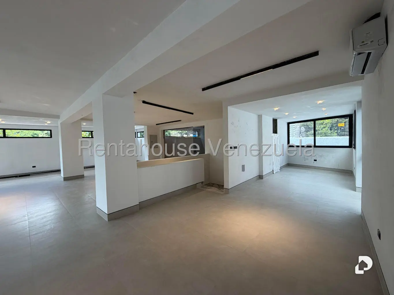 Casa en San Román, Caracas – 12