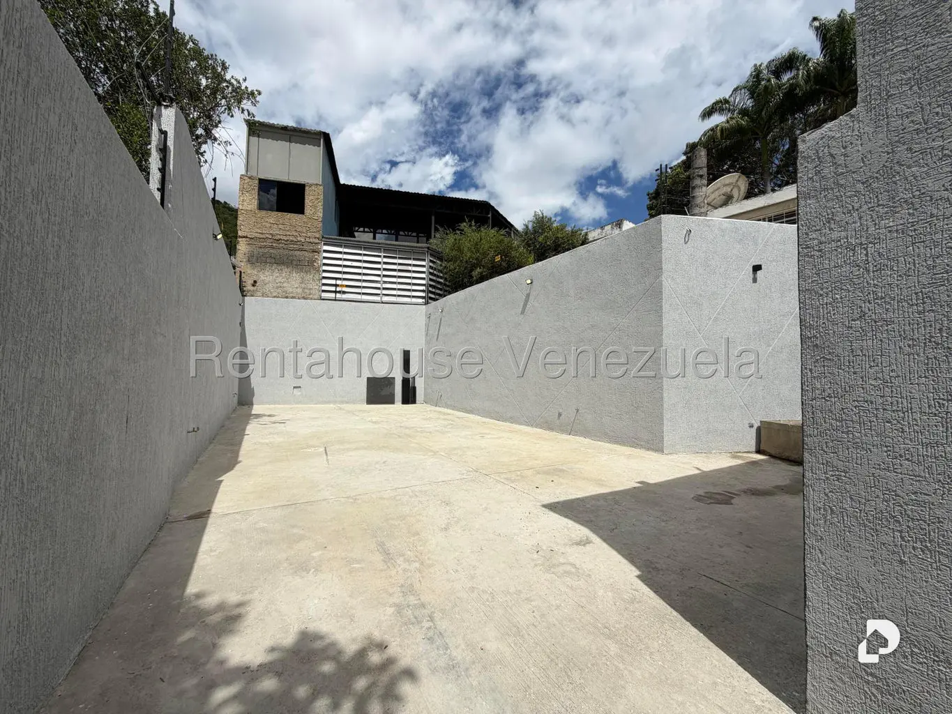 Casa en San Román, Caracas – 3