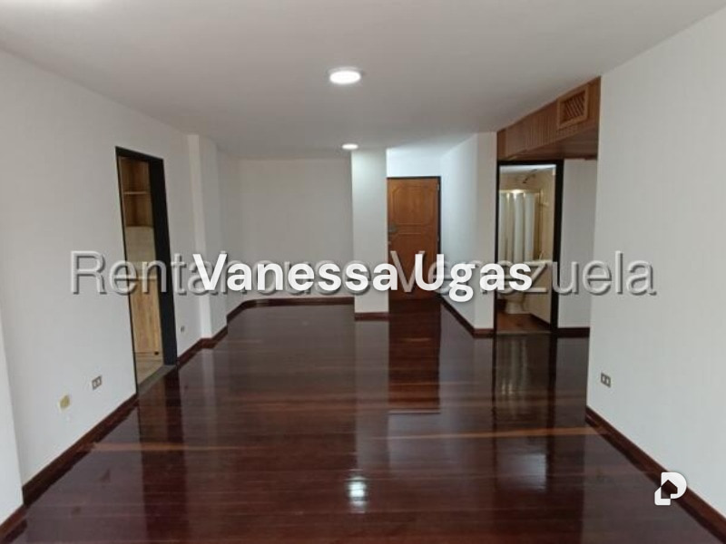 Apartamento en Altamira, Caracas – 9