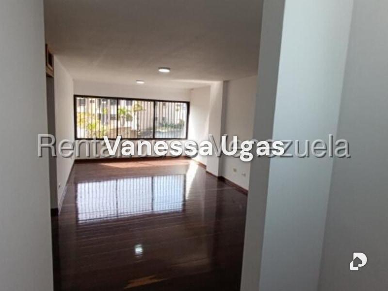 Apartamento en Altamira, Caracas – 4