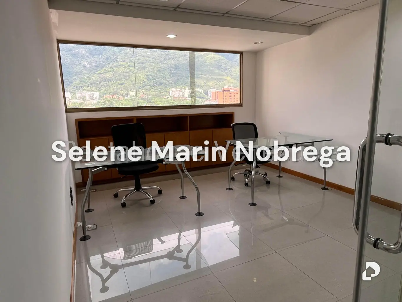 Oficina en Los Dos Caminos, Caracas – 8