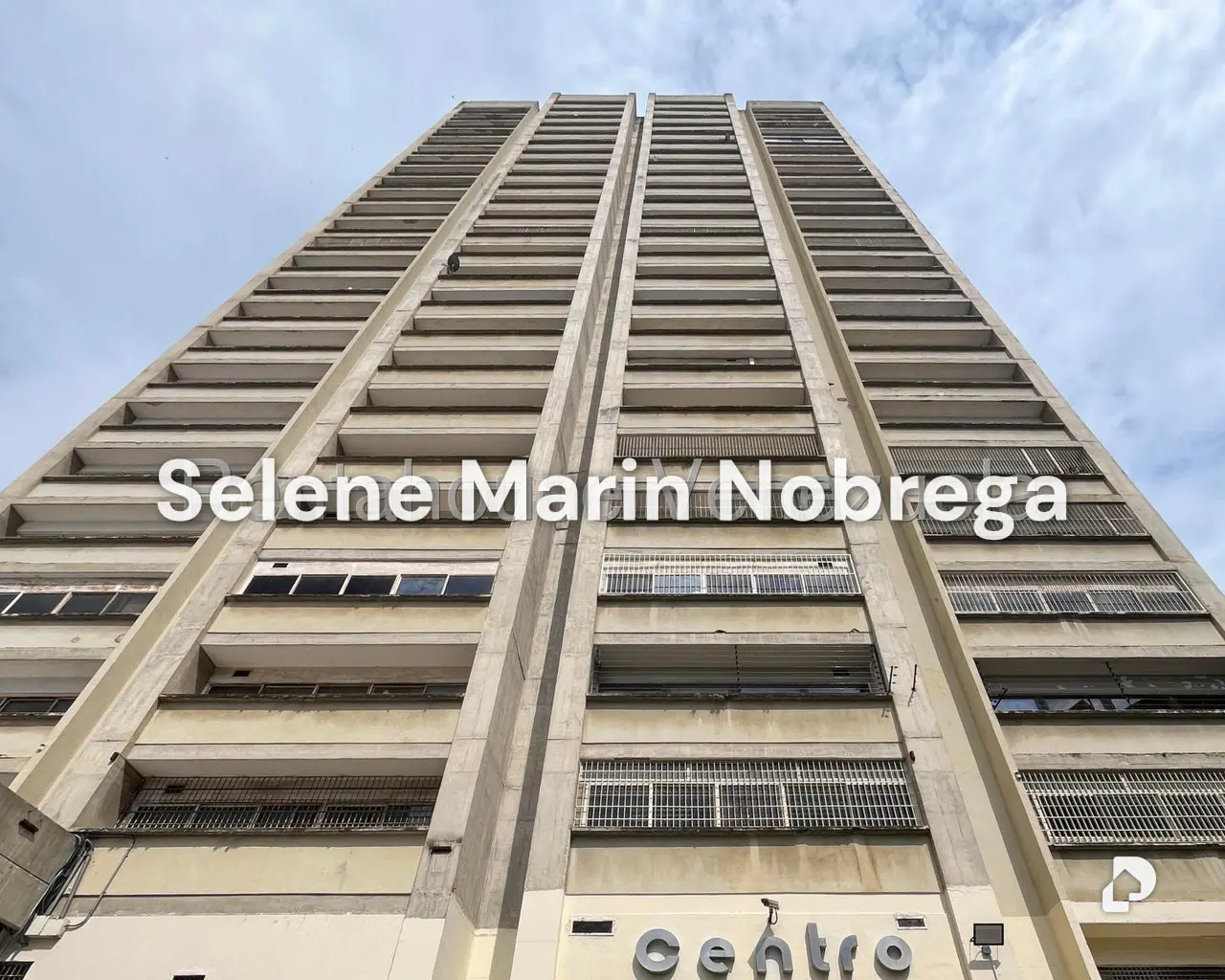 Oficina en Los Dos Caminos, Caracas – 1