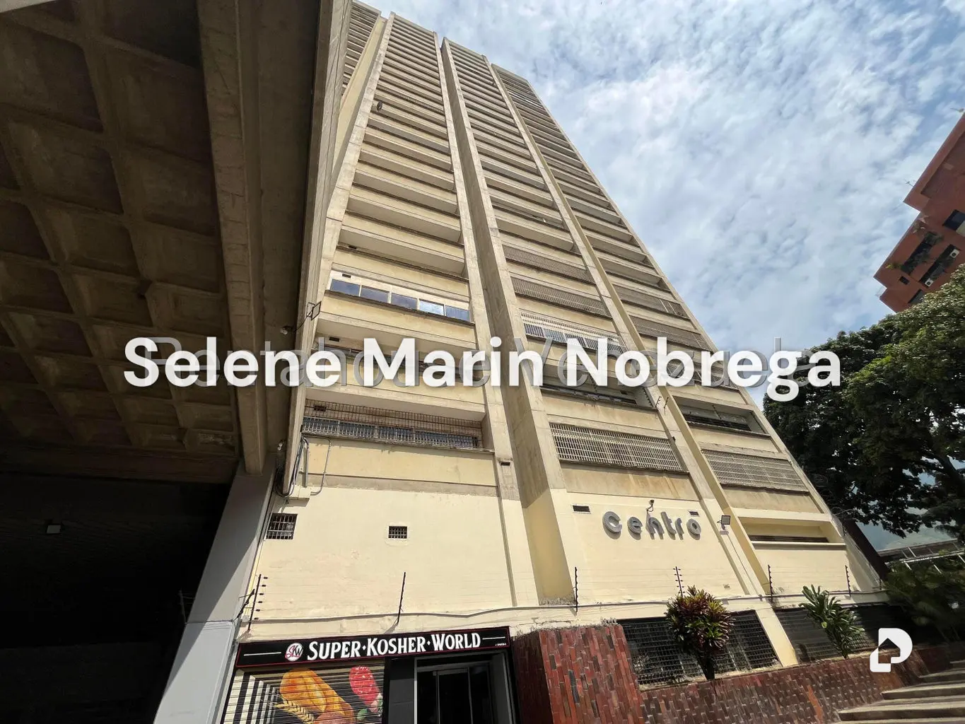 Oficina en Los Dos Caminos, Caracas – 2