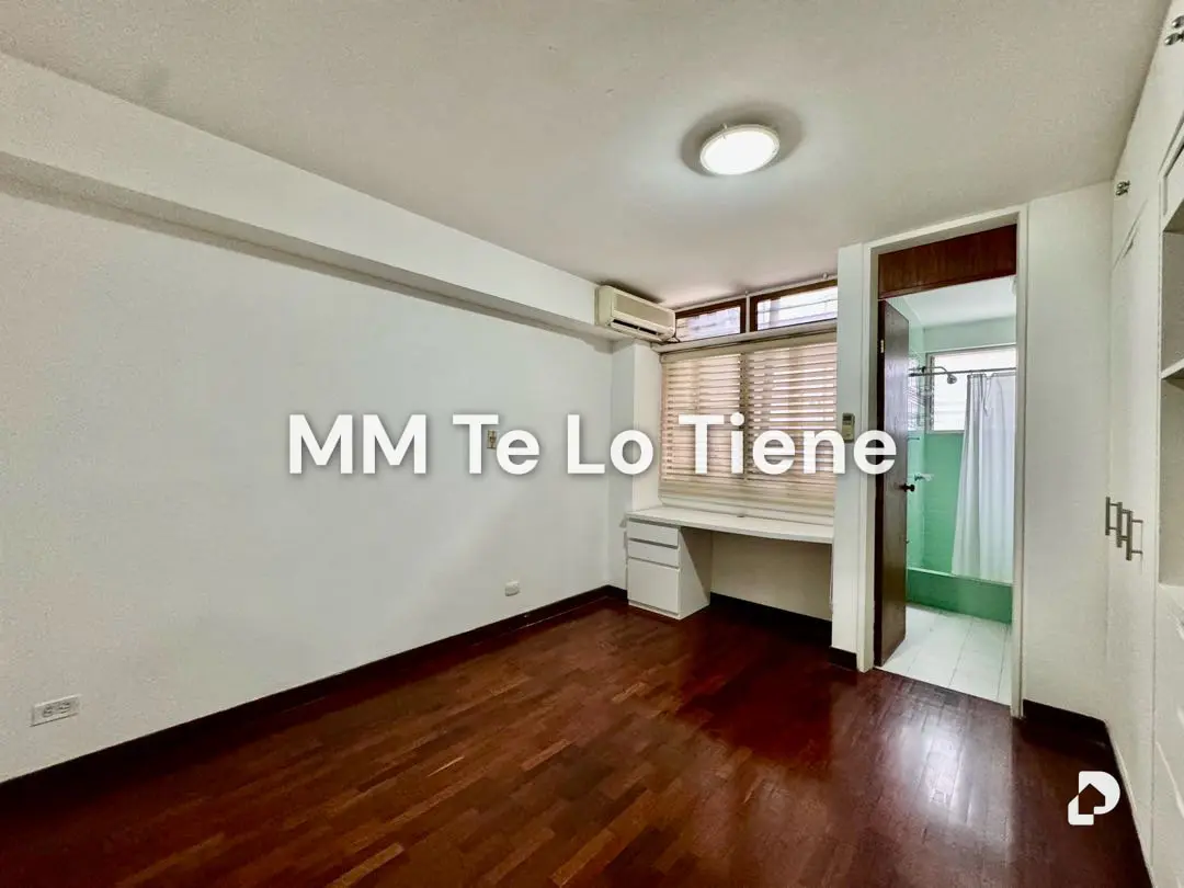Edificio en Las Mercedes, Caracas – 11