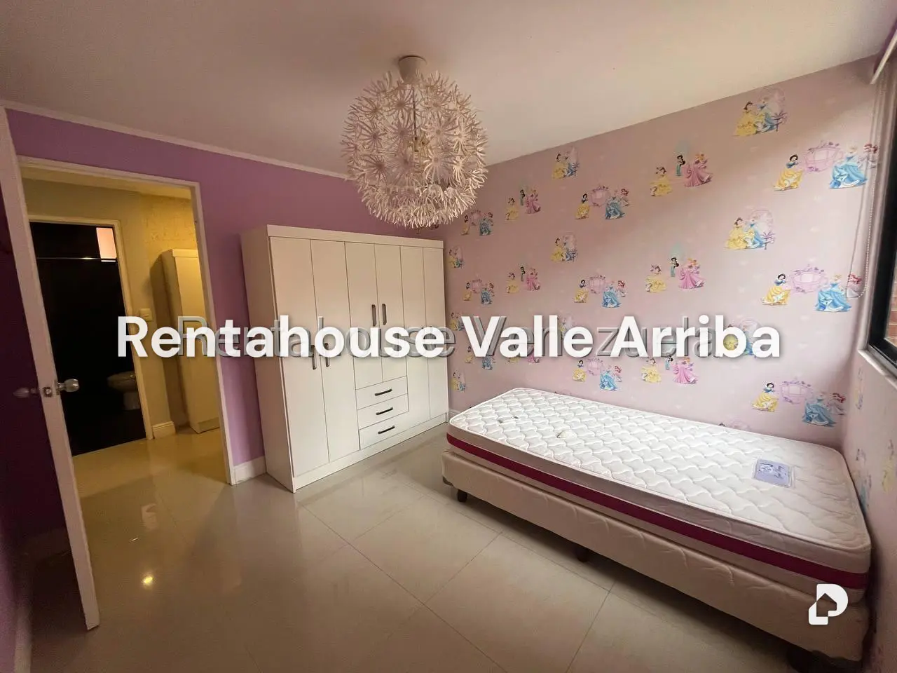 Apartamento en Colinas de La Tahona, Caracas – 17