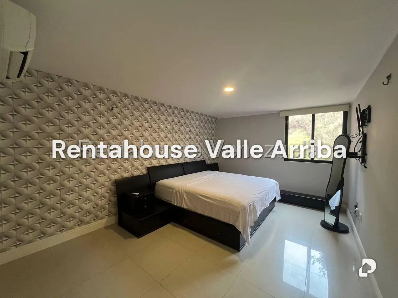 Apartamento en Colinas de La Tahona, Caracas – 11