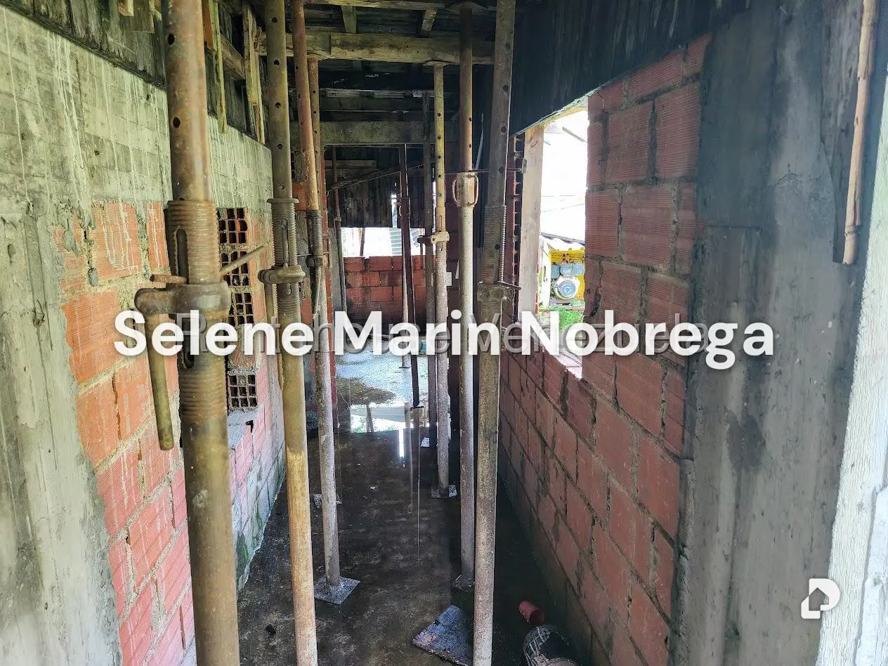 Casa en Miranda, Caracas – 24