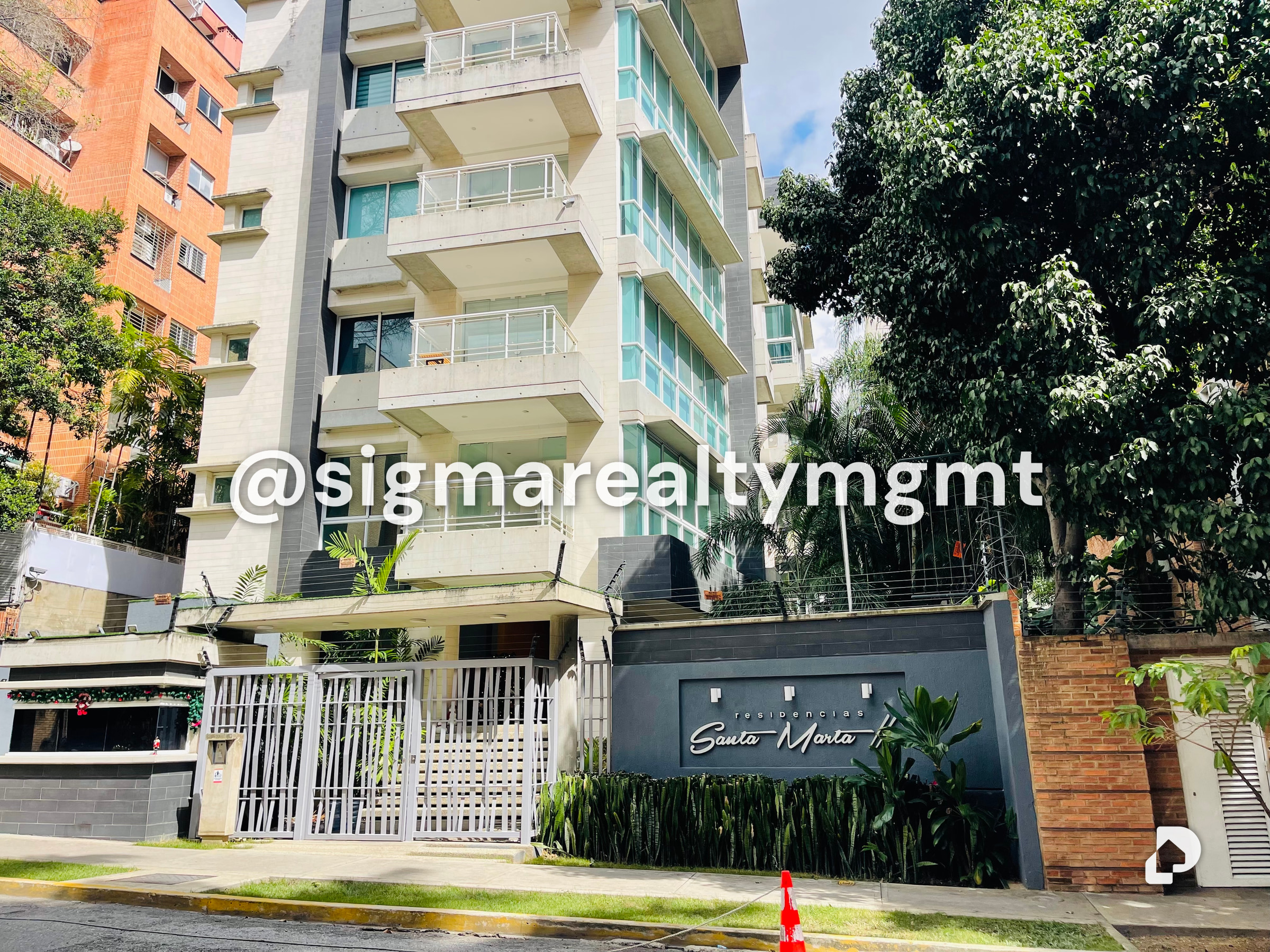 Apartamento en Campo Alegre, Caracas – 1